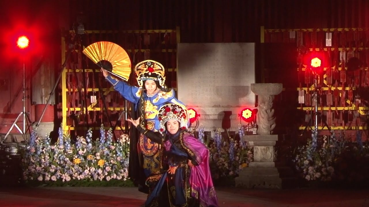 「髙取優耶（黒龍武術団）・京介（孔子廟）豪華！！双人変面ショー」『ヒネモスティバルin長崎孔子廟』2021年11月28日