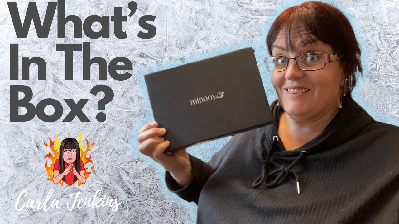 What a Cracker! Unbox With Me | Minooy | CARLA JENKINS