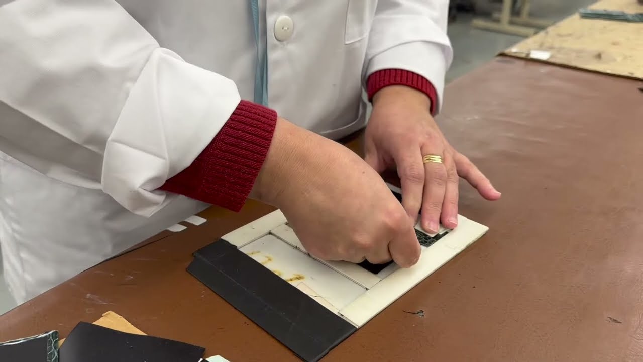 How it's Made: The Abas Ultimate Alligator Bifold Leather Wallet