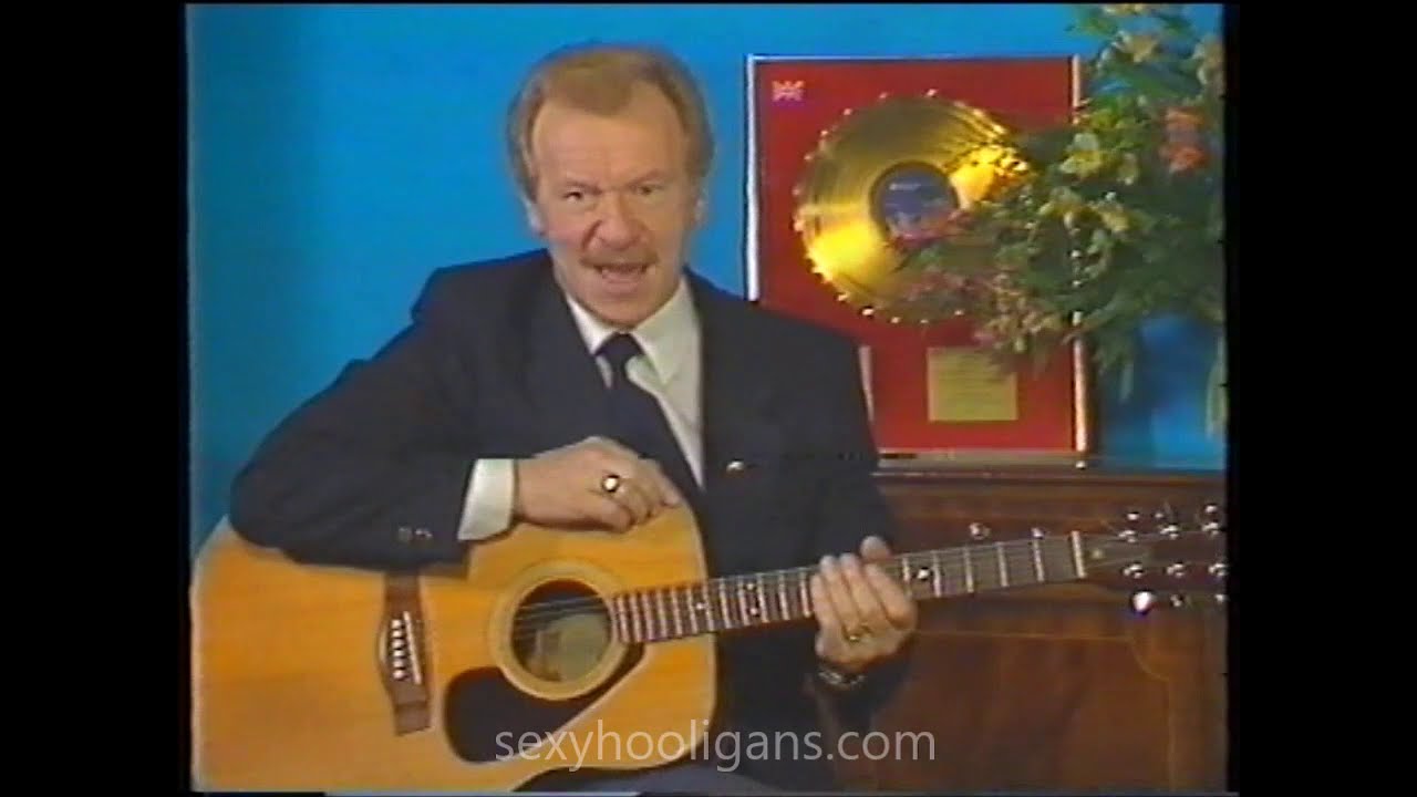 Bert Weedon's guitar course