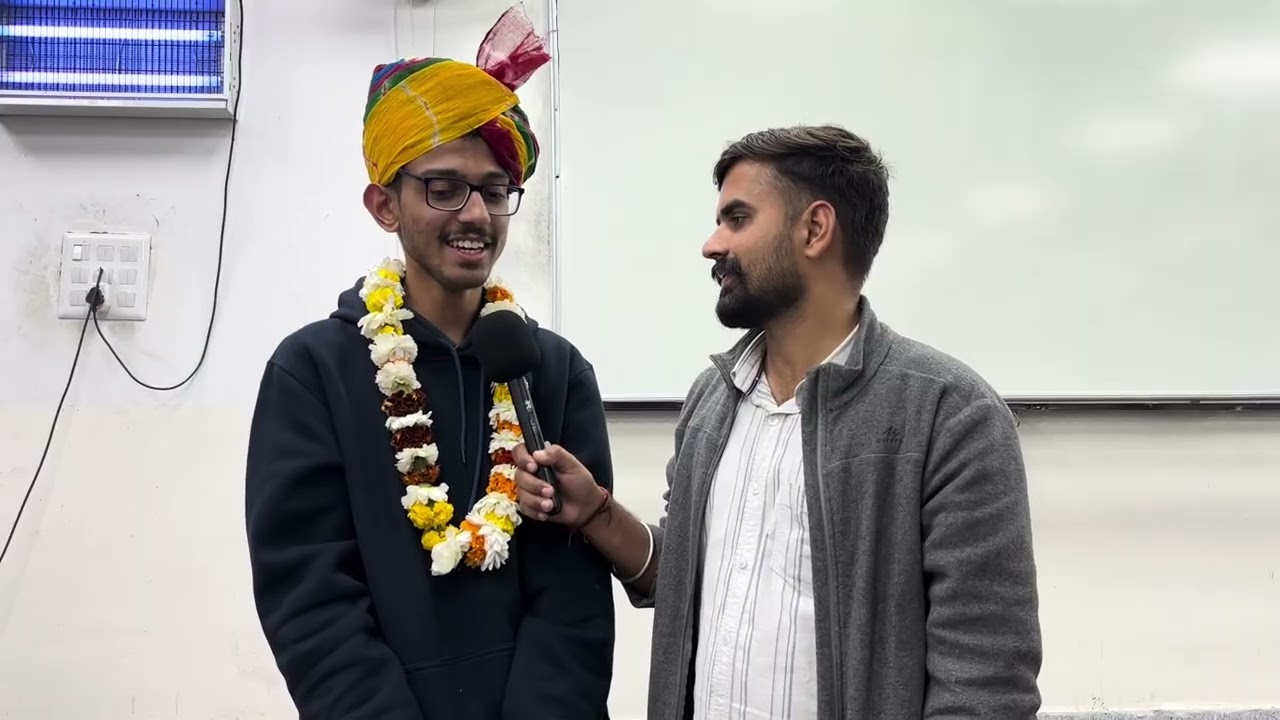 Matrix में पढ़ फ़ौजी के बेटे ने किया कमाल ! Social media से दूरी, कड़ी मेहनत से JEE MAINS किया टॉप !