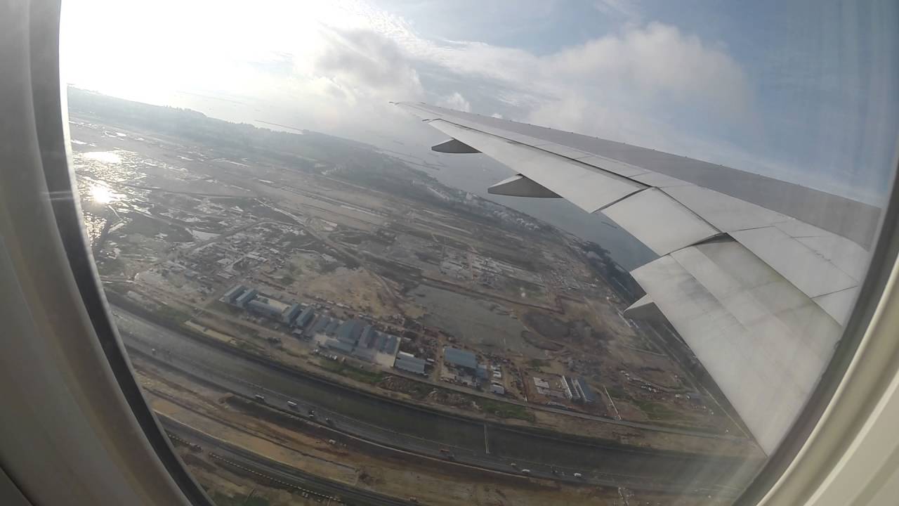 Cathay Pacific CX710 B777-200 Takeoff from Singapore Changi Rwy 20C