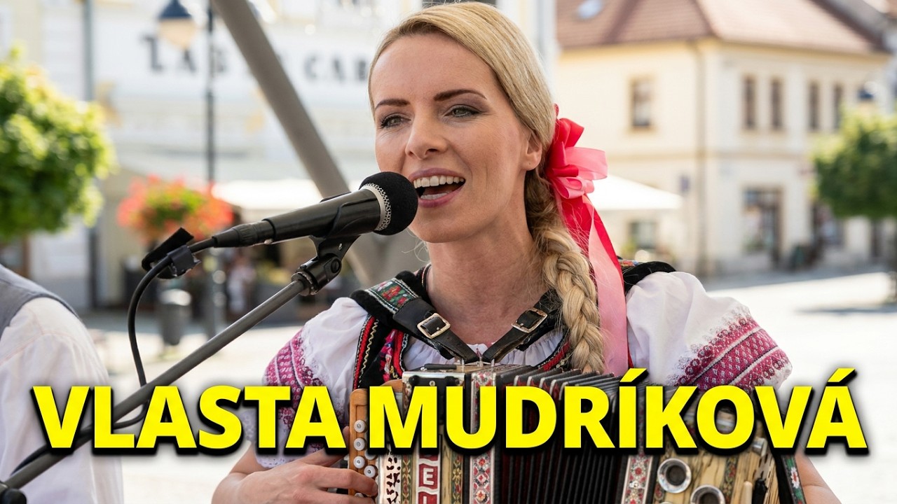 VLASTA MUDRÍKOVÁ na Kúpeľnom námestí v Trenčianskych Tepliciach, 8.8.2020 (4K)