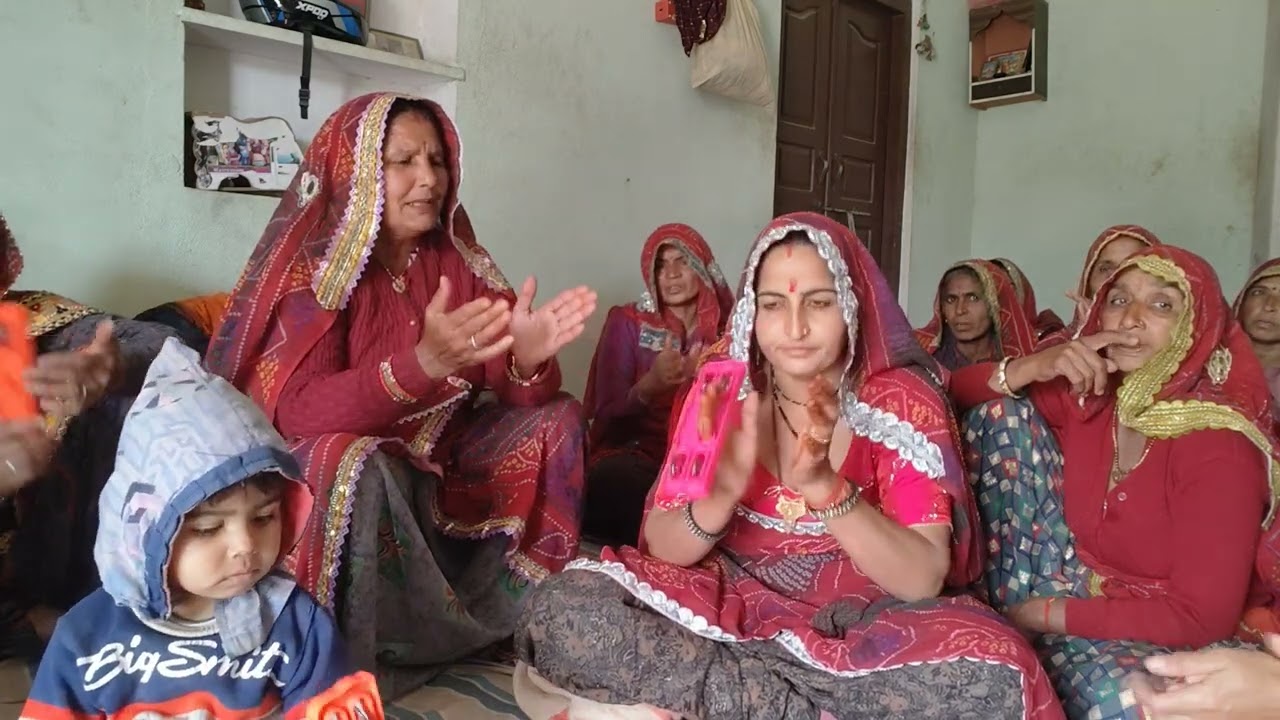 🙏🙏सतसंग में बहनो आया करो!!घड़ी दो घड़ी तो राम ने लडाया करो!! घड़ी दो घड़ी तो चुगली चाला छोड़या करो!!