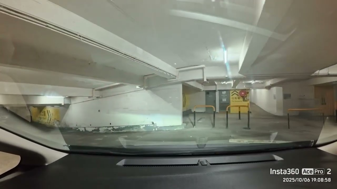 (P) Oiman Carpark
