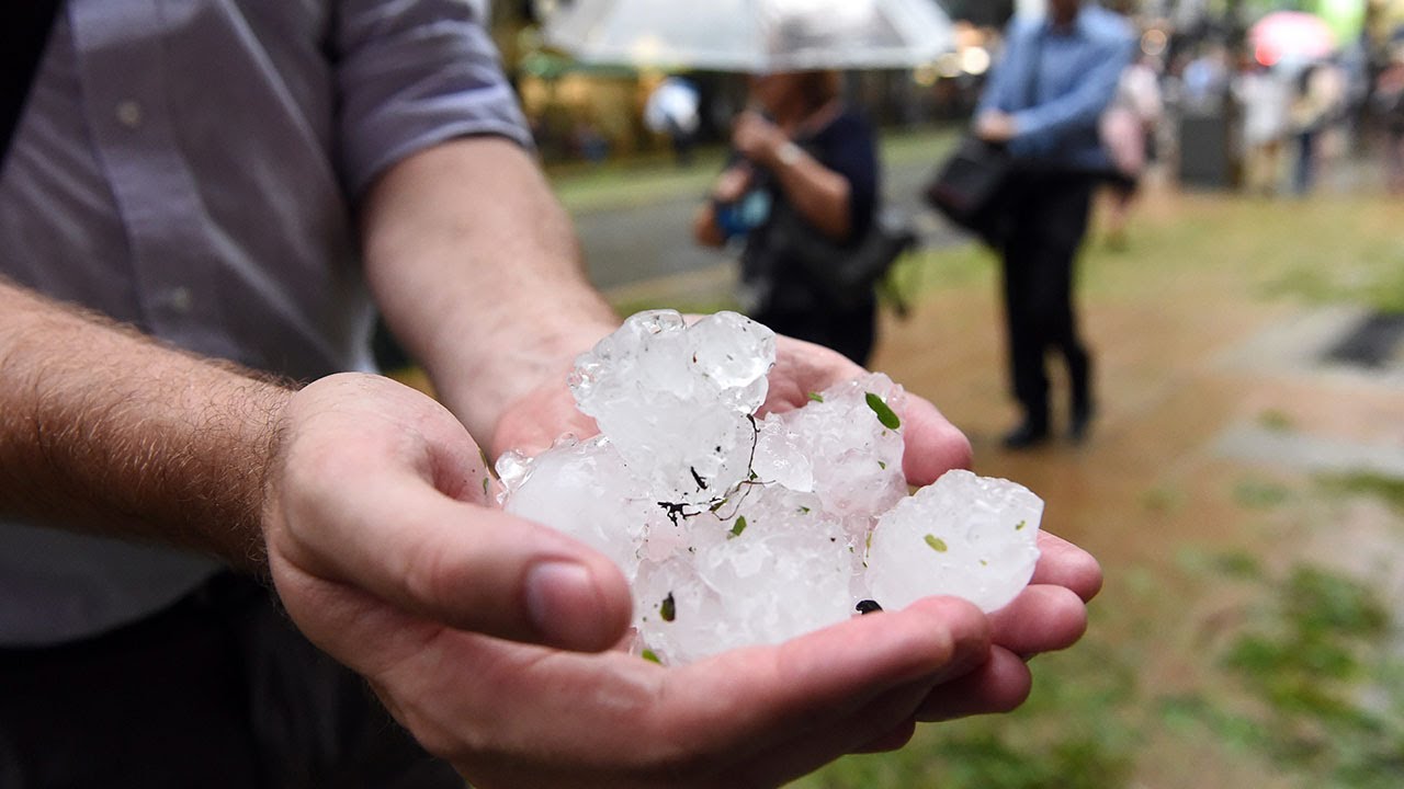 Australia weather: Golf ball-sized hailstones hit parts of the country