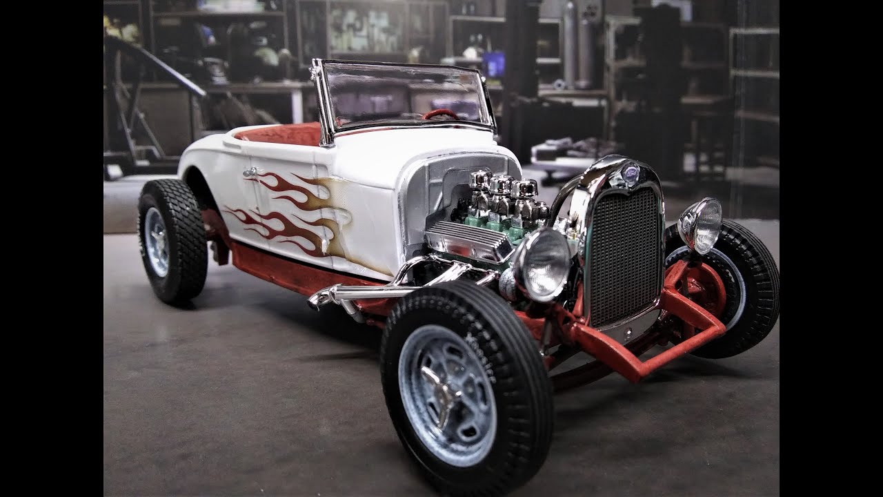 Обзор сборки модели Ford Model A Roadster Rod 2n1 1929 года в масштабе 1/25 Revell 85-4463 Rat Rod