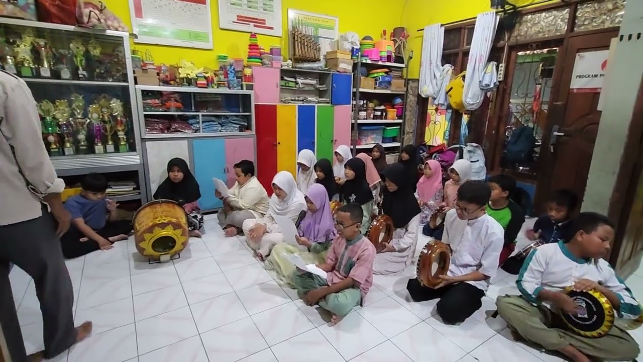 Hadroh AL FITRI | Sholawat Busyro