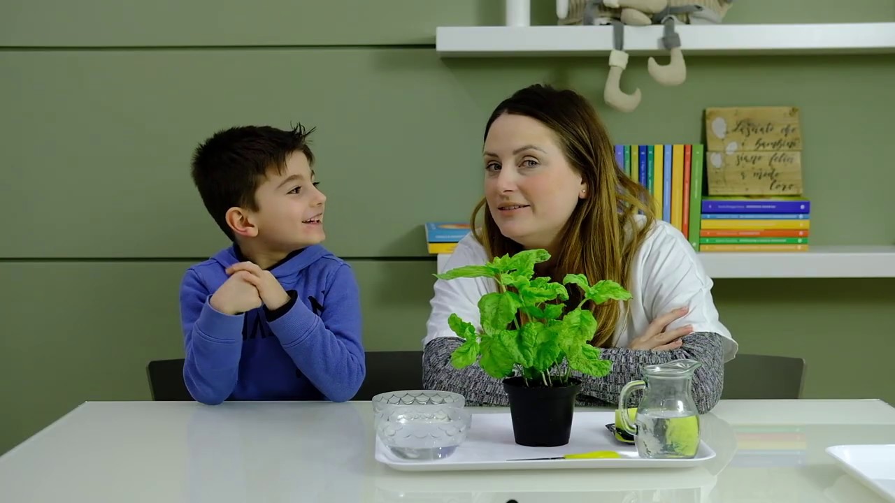 La casa dei bambini - Attività di vita pratica [Attività ispirate al metodo Montessori]