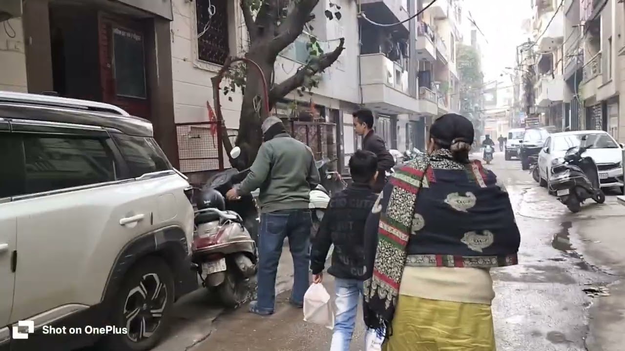 Humare ghar mei shadi sabse pehla card dene gaye 