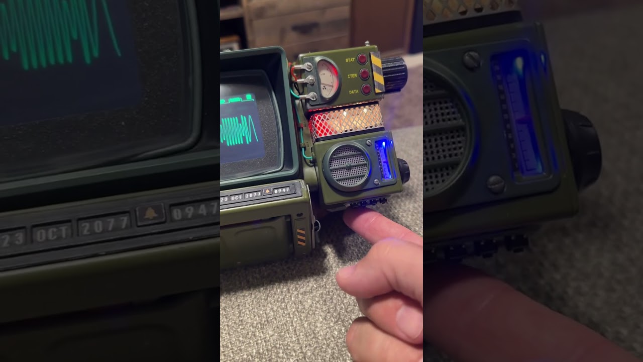 Fallout 76 Pipboy Customized Prop with Working Screen and Music