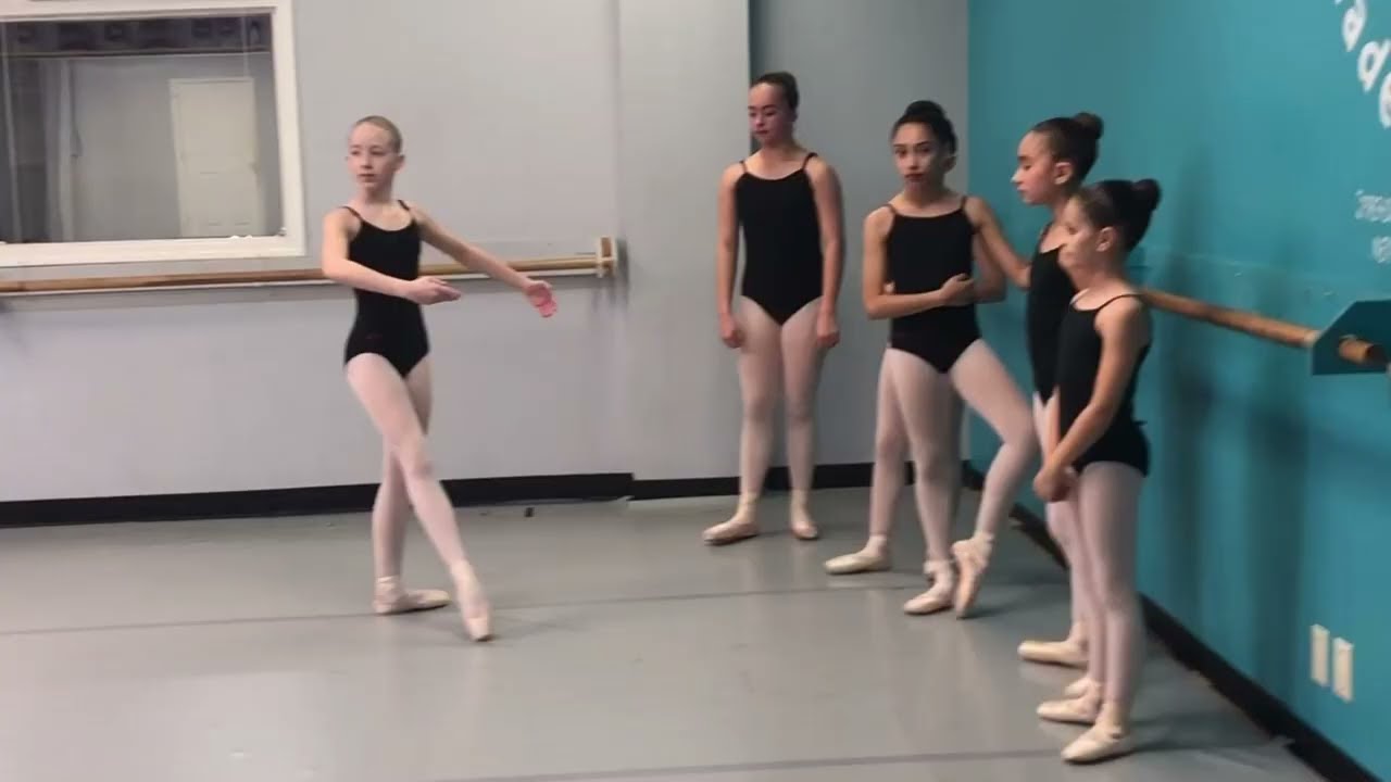 Pre-Pointe/Pointe Class | Greater San Antonio Academy of Ballet