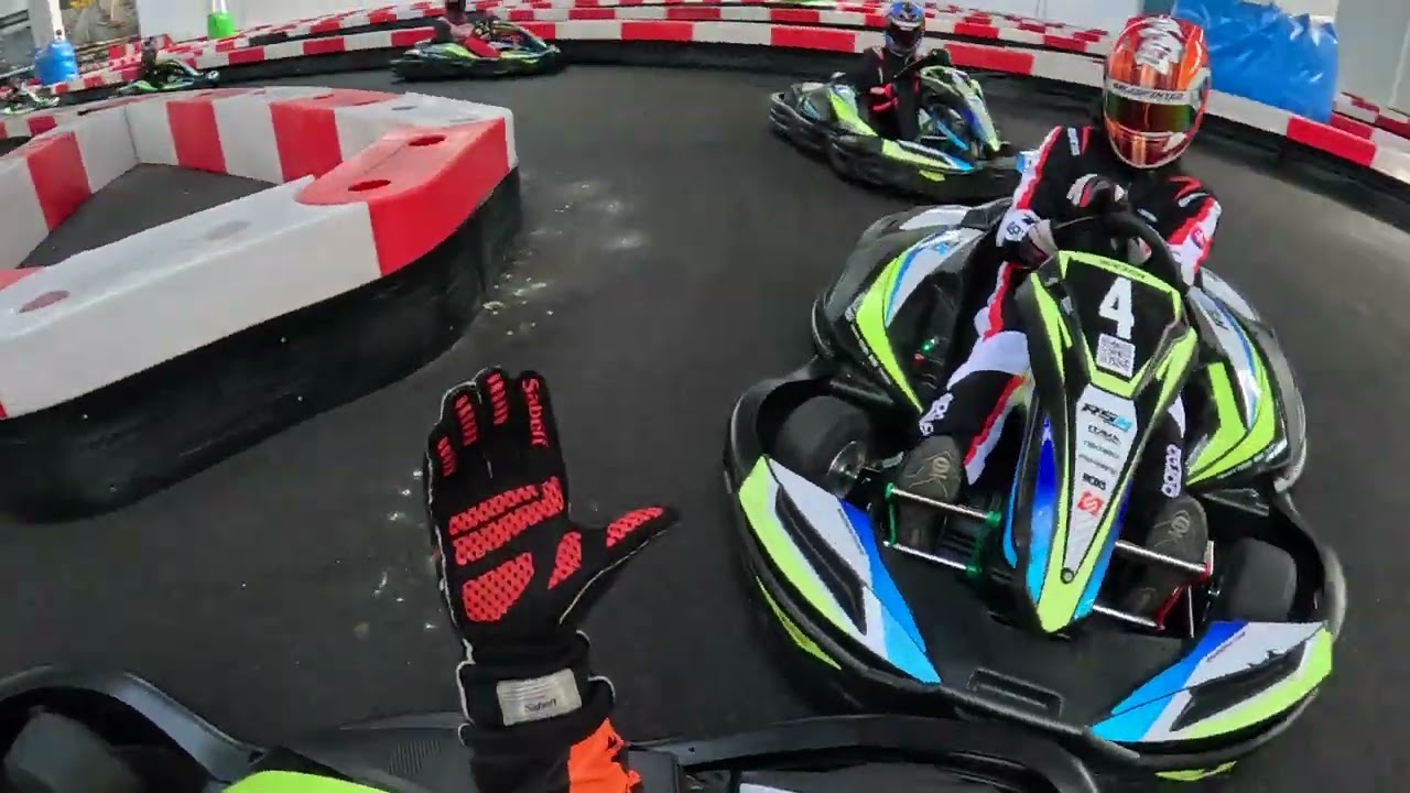 MSR E-Kart Arena Nitra - defending 2nd position whole race, mistake in the first corner.