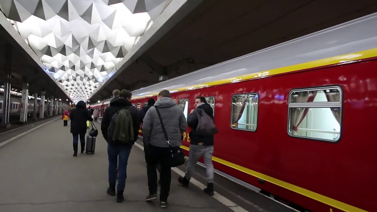 Как объявляют поезда на Московском вокзале в Санкт-Петербурге (HD) (январь, 2020)