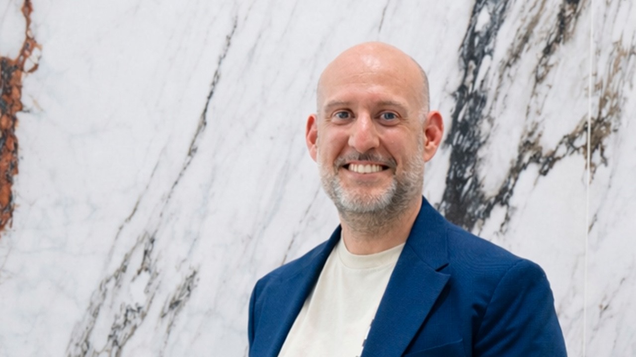 Entrevista a Manu Sánchez, de Metro 7 | PORCELANOSA in