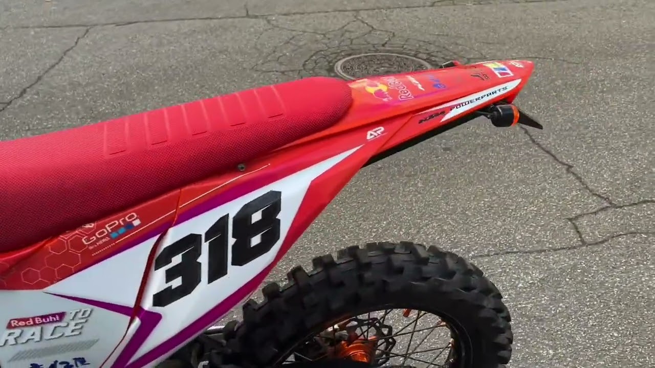 KTM300EXC TPI  2020年モデル　エンジン始動　　