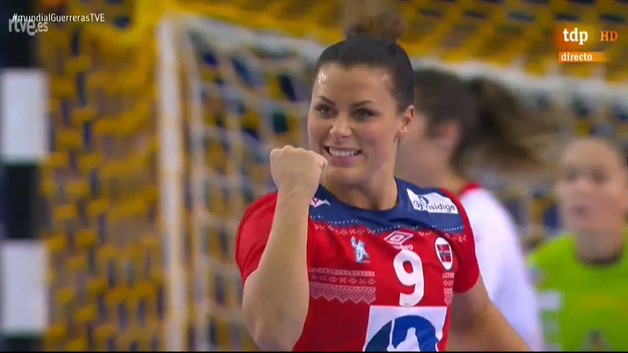 MUNDIAL FEMENINO BALONMANO ESPAÑA VS NORUEGA 1ERA PARTE