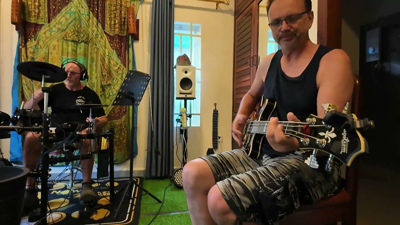 MORENA Do BOLERO HumBug Recording Drums Nov. 2025