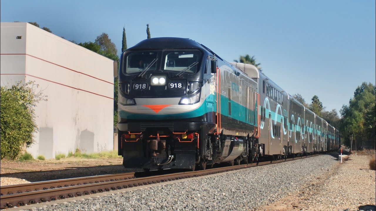 Metrolink's Holiday Express Train on the San Bernardino Line! 12/2/2023