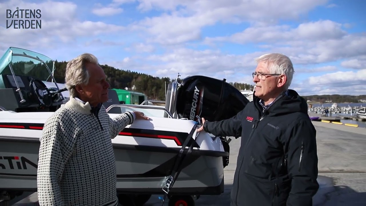 Hvilke regler og førerkort må du ha for å kjøre båthenger?