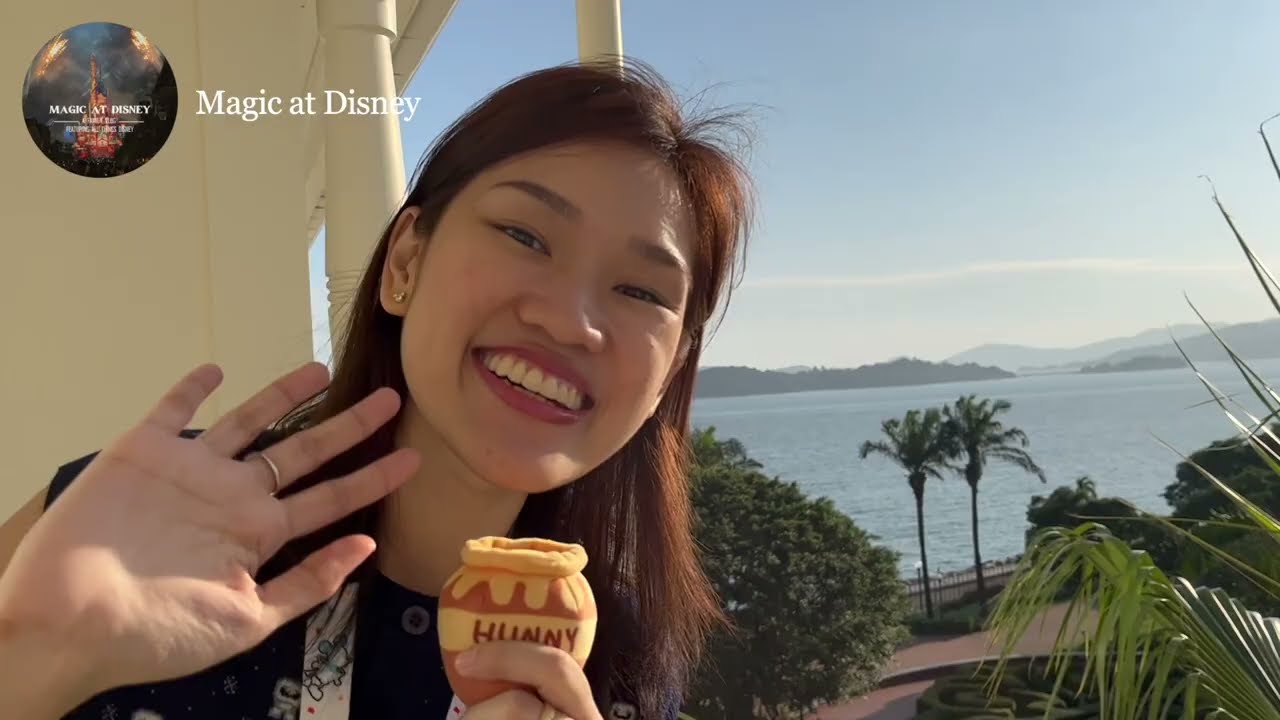 Hong Kong Disneyland Hotel Kingdom Club Room Tour | Magic at Disney