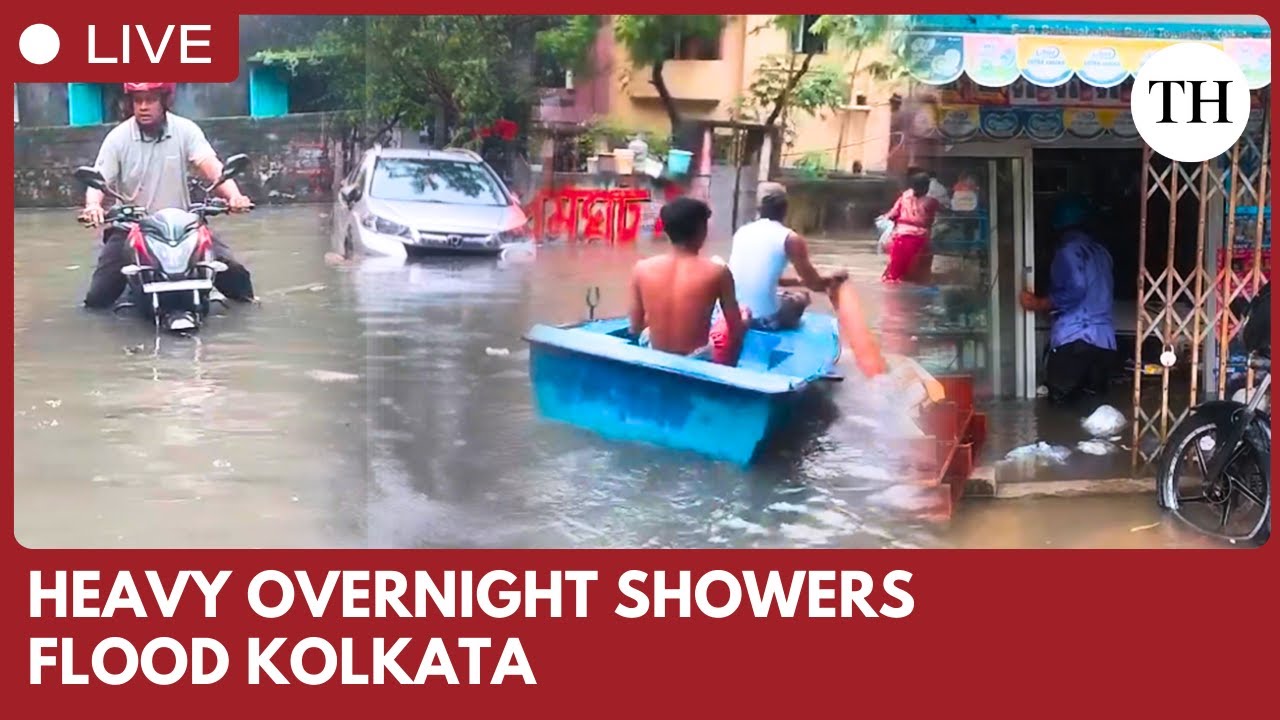 Kolkata Rains LIVE | Heavy rain floods Kolkata and cause severe damage to Durga Puja Pandals