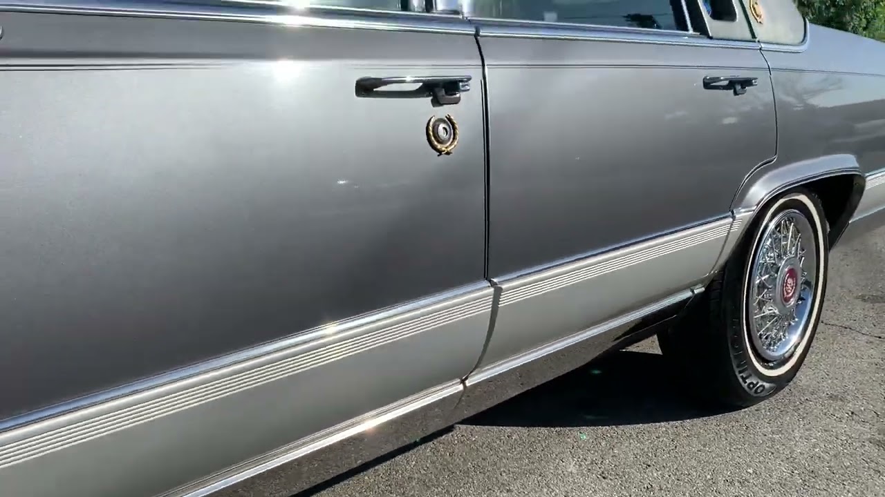 1992 Cadillac Brougham D’Elegance
