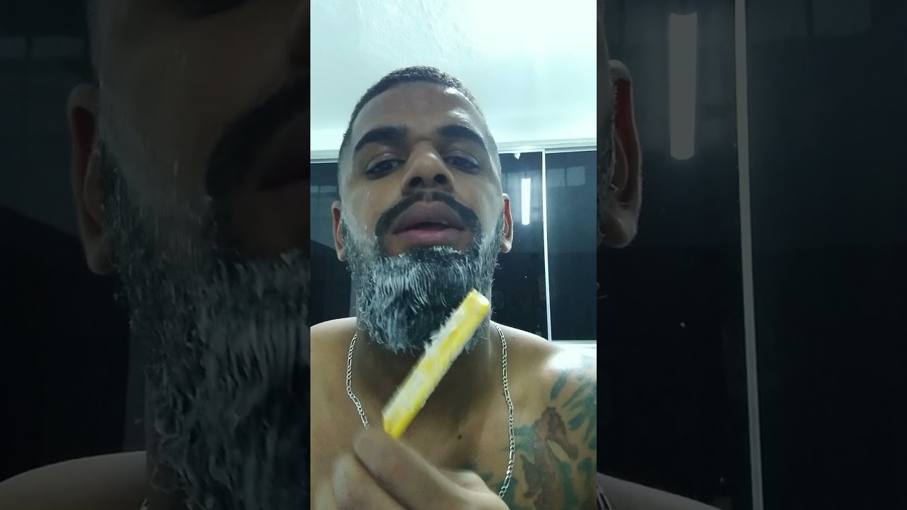 Passando Alisamte Na Minha Barba  Crespa