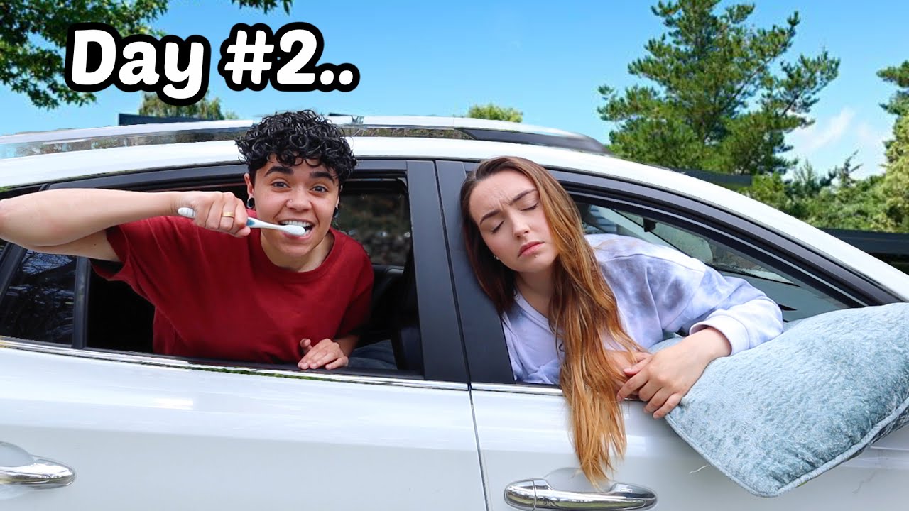LAST TO LEAVE THE CAR WINS!!! *CHALLENGE*
