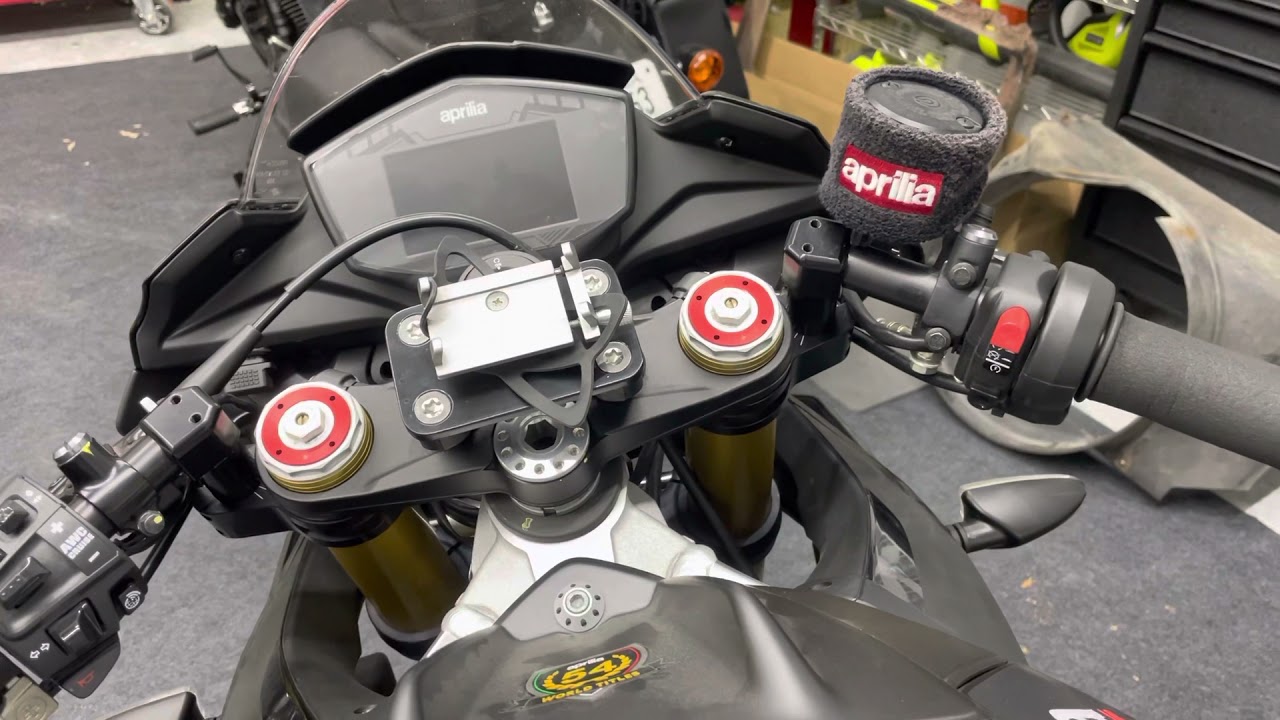 My 2020 Aprilia Tuono v4 RR with all of my modifications.