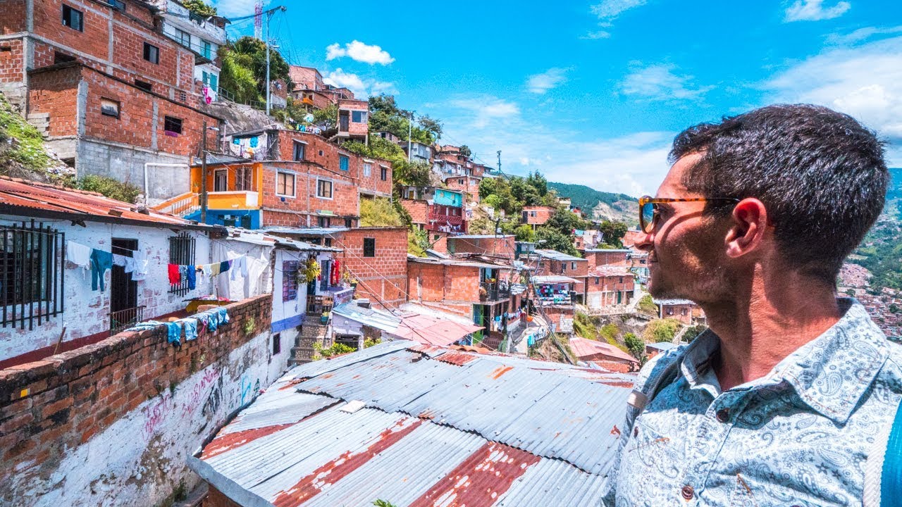 🇨🇴 COLOMBIA 🇨🇴 Medellín - I Quartieri di Pablo Escobar