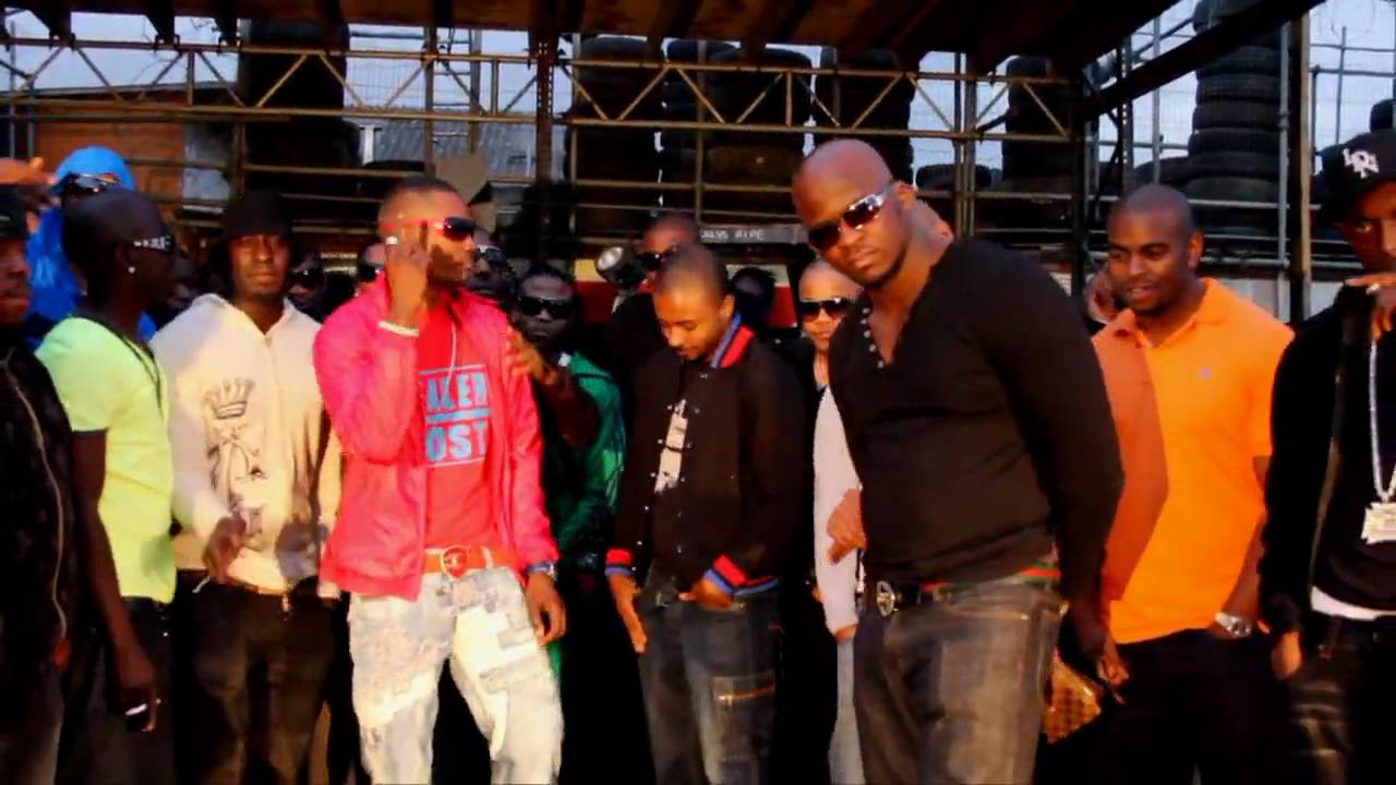 TOXICTV EXCLUSIVE - EZEE FT YOUNG SPRAY & AYO - 