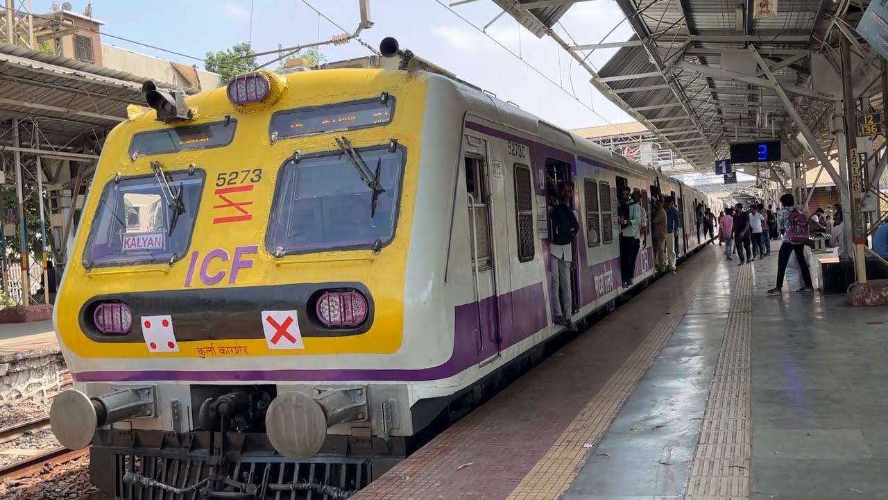 Vikhroli Railways Station Mumbai ll Mumbai Local Train Arrival and Departure from Vikhroli  Station