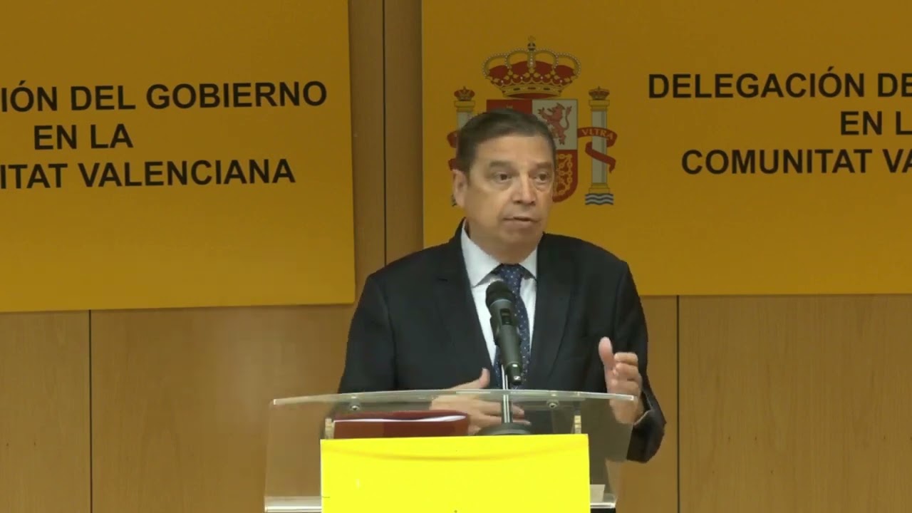 Luis Planas visita Mercavalencia