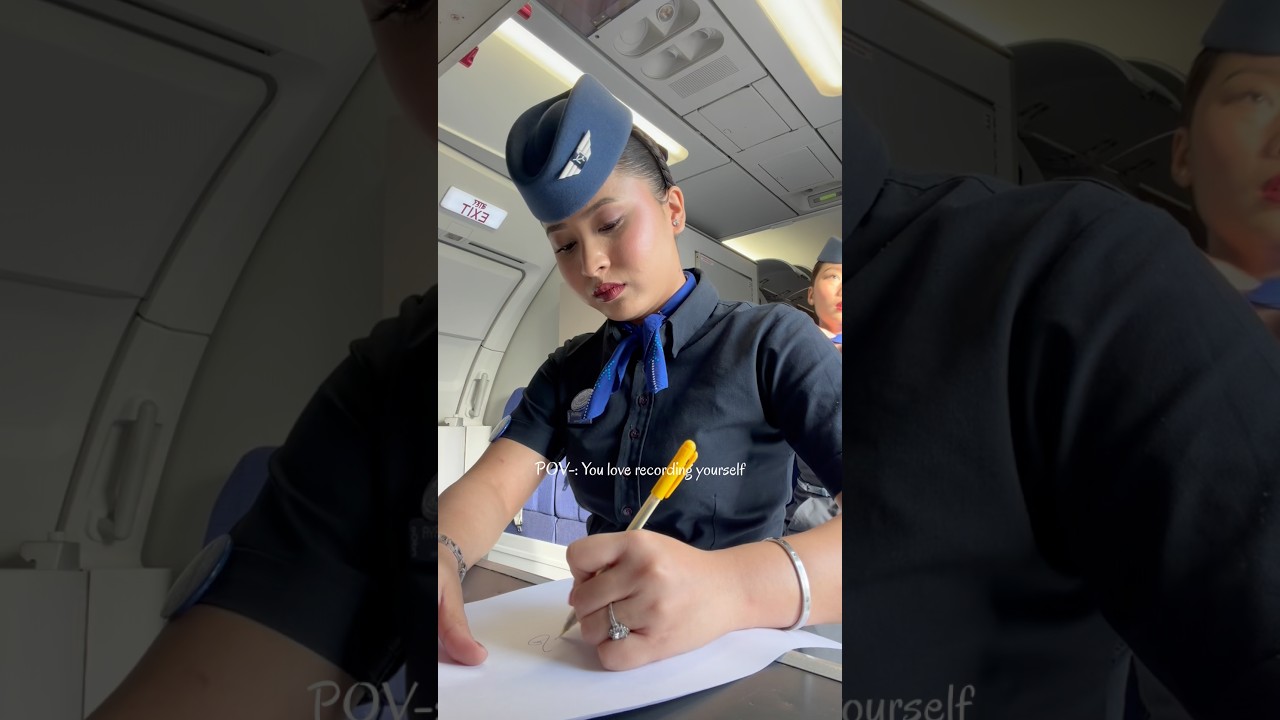 That random kiss😭❤️#foryou#viral #aviation #growth #airplane