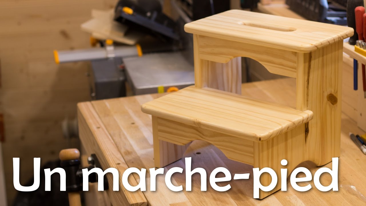 Un marche-pied à 2 marches – Menuiserie / Travail du bois