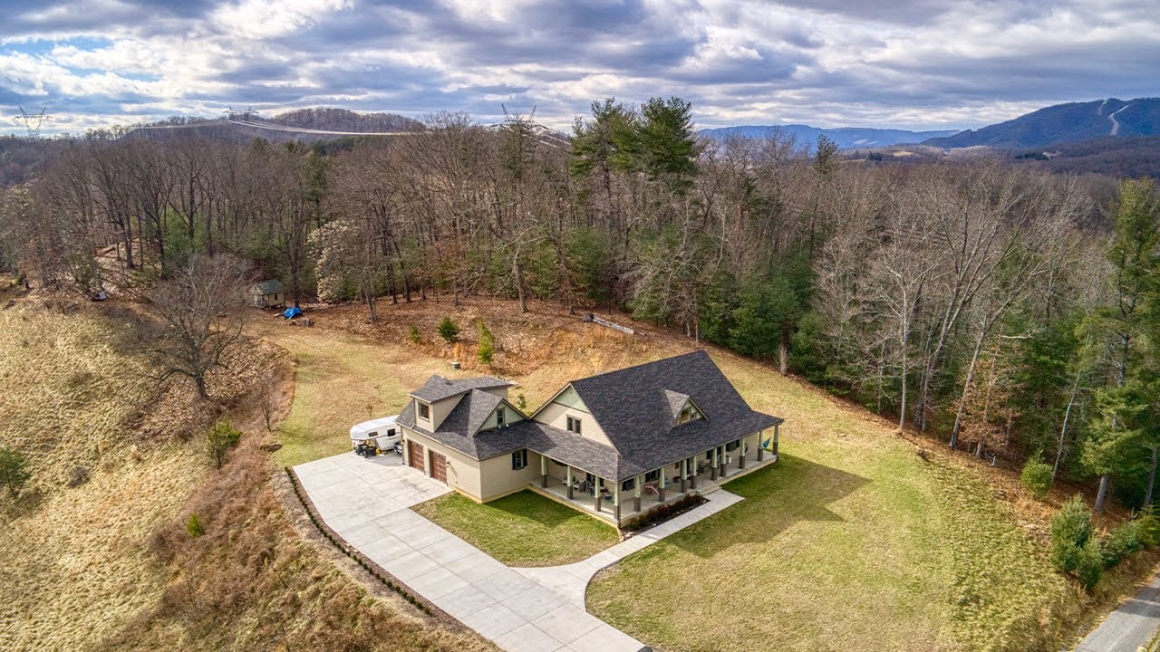 5838 Dry Hollow Rd - Salem, Virginia | Cinematic Video Tour