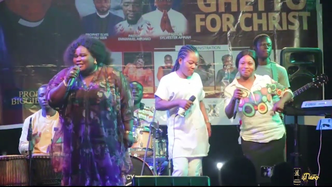 NHYIRA BETTY full powerful band healing ministration @ ASHTOWN GETTO FOR CHRIST 2023