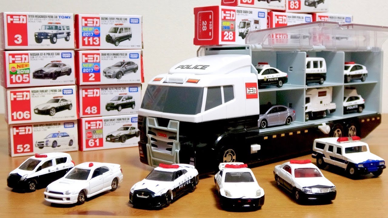 トミカ パトカーたっぷり収納☆イオン限定 おかたづけコンボイ 警察カラーVer. 13台収納☆発車ギミック搭載☆迫力満点のはたらくくるまです☆