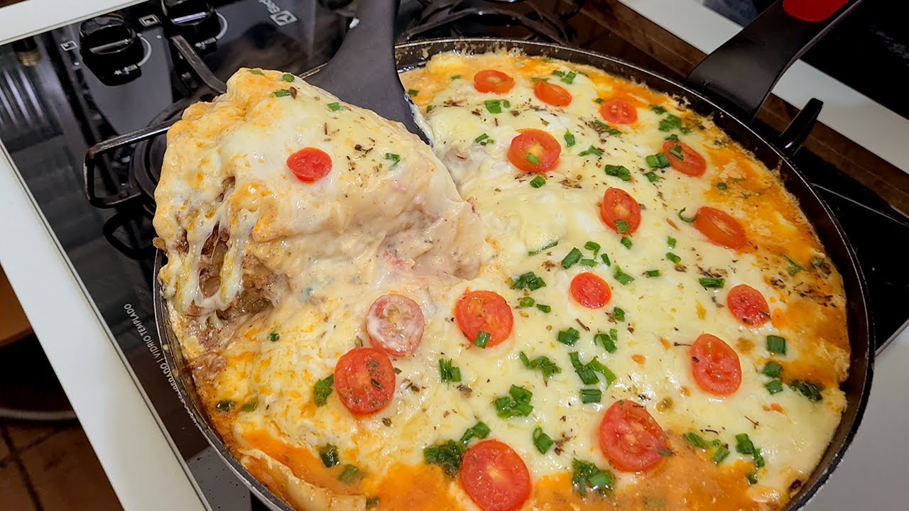 Lasanha na frigideira de carne moída em poucos minutos