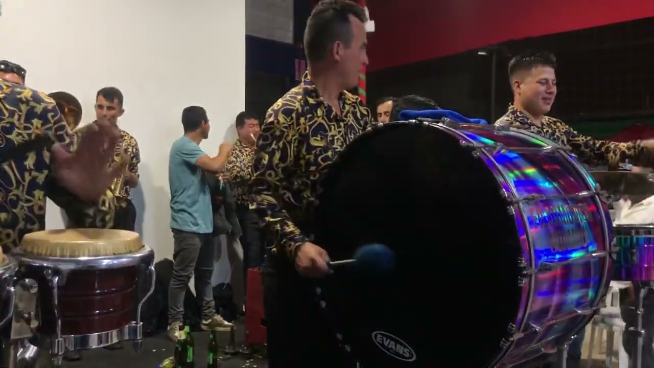 Mix cumbias - BANDA RENOVACIÓN FILARMÓNICA DE HUAMBO - Lima 2025