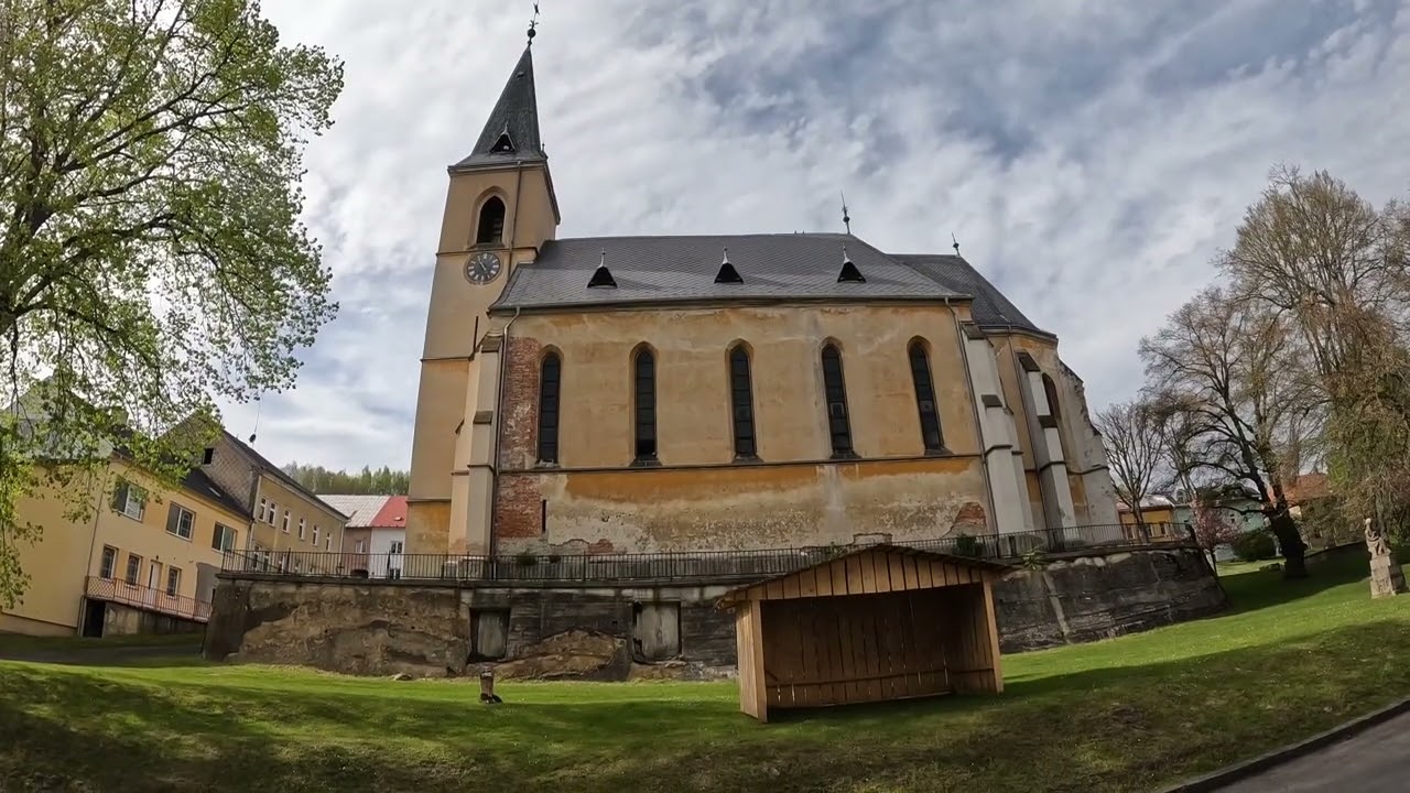 CZ: Oloví (Bleistadt). Karlovarský kraj. Eindrücke aus der Stadtmitte. April 2024