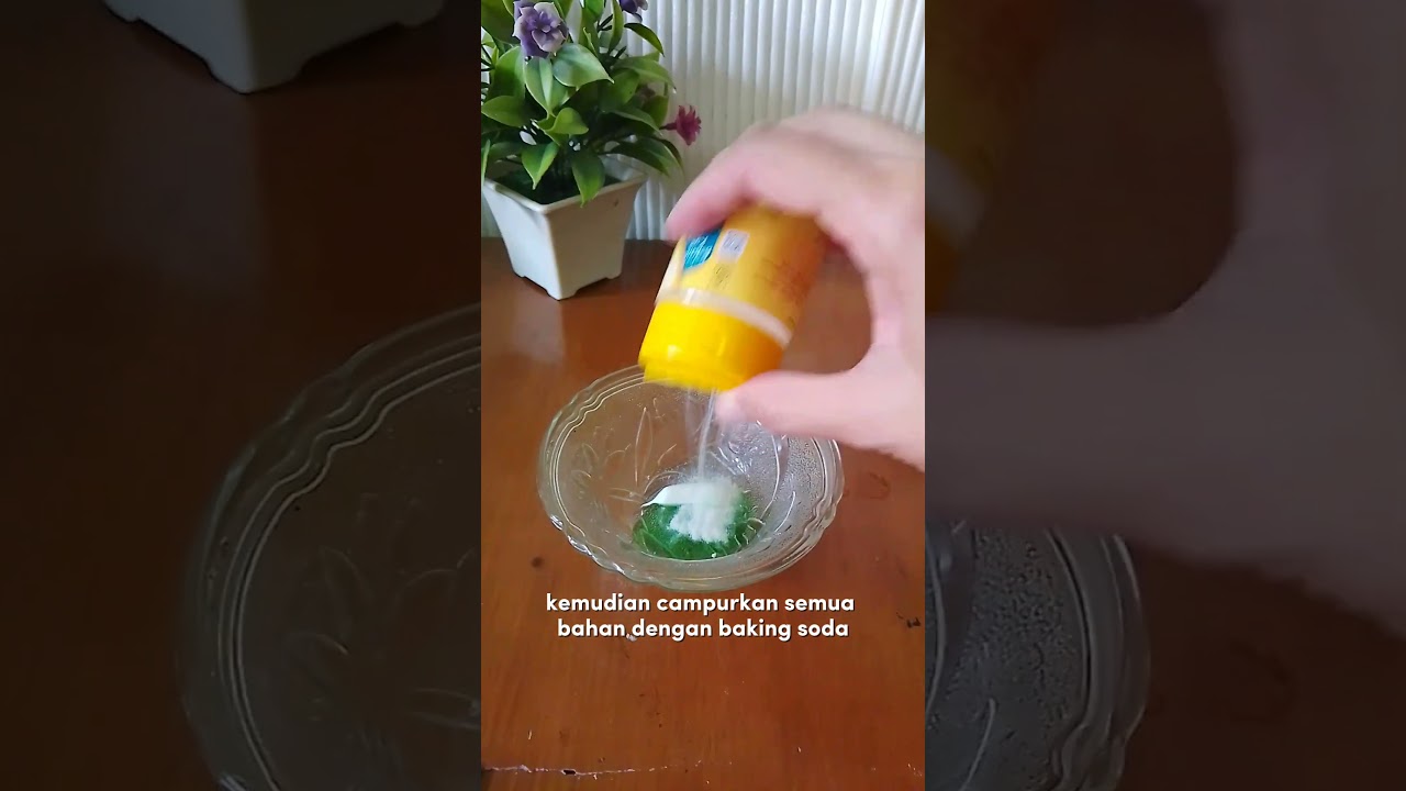 Sepatu Putih Jadi Kinclong Lagi Cuma Pakai Ini! 😲✨