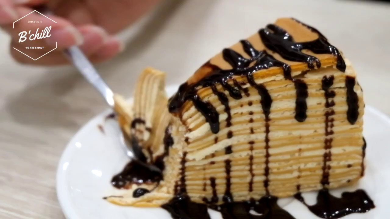 [B'Chill Cafe] Thai Tea Crepe Cake with Chocolate Sauce