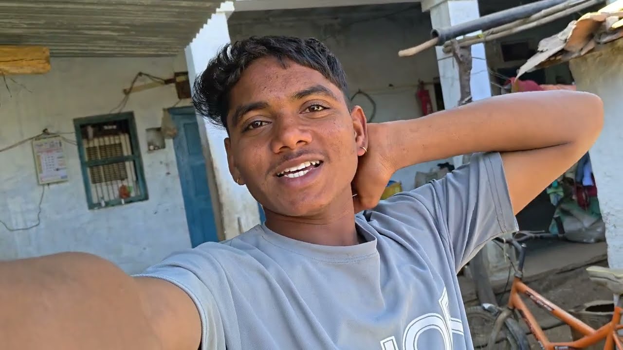 Jangal me electric scooty se off loading. Very dangerous 😱