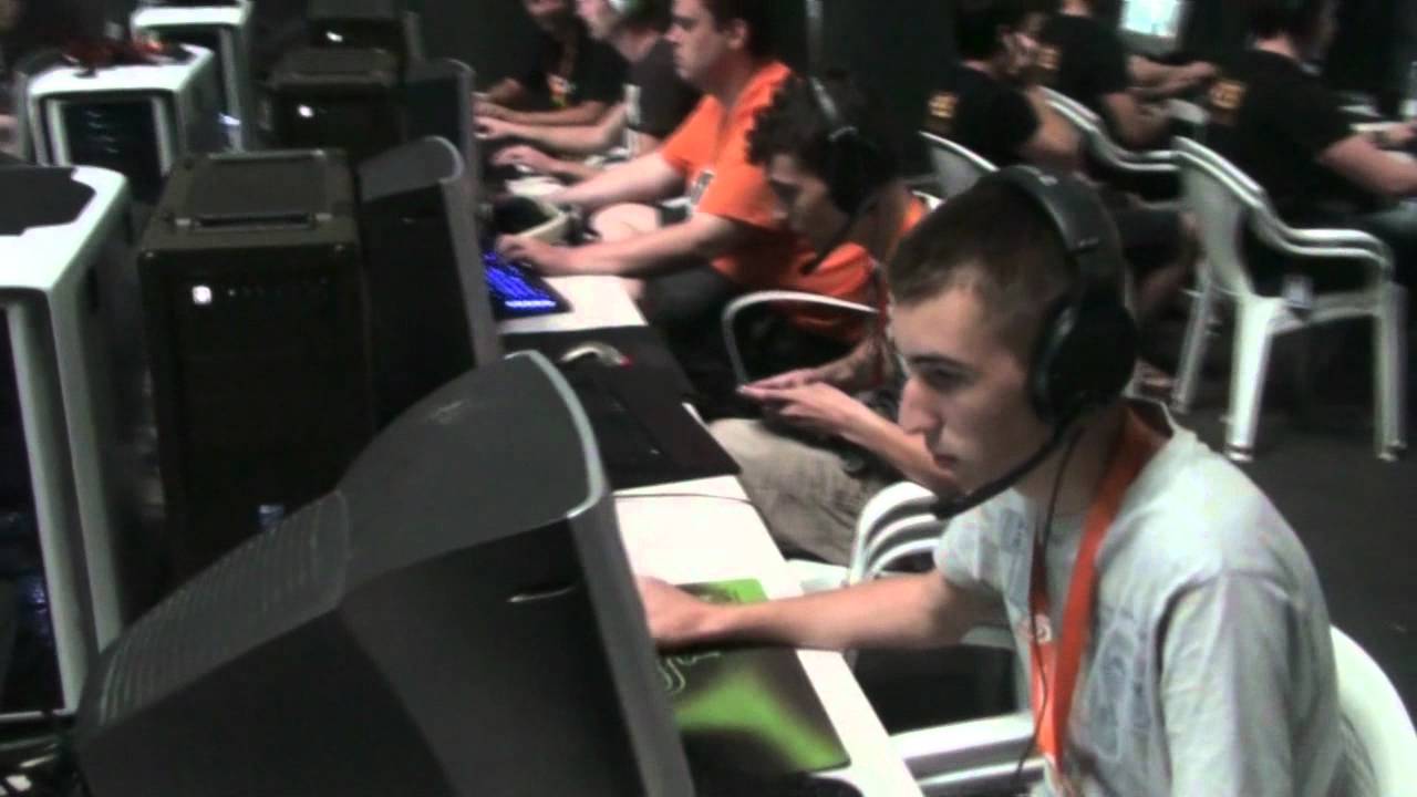 GameGune 2012: Первые игры плей-офф