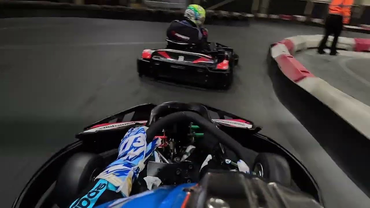 Level 12 unlocked 🔓 FIRST ever time in an adult kart - session 2 - TRAFFORDPARK - #RACING 