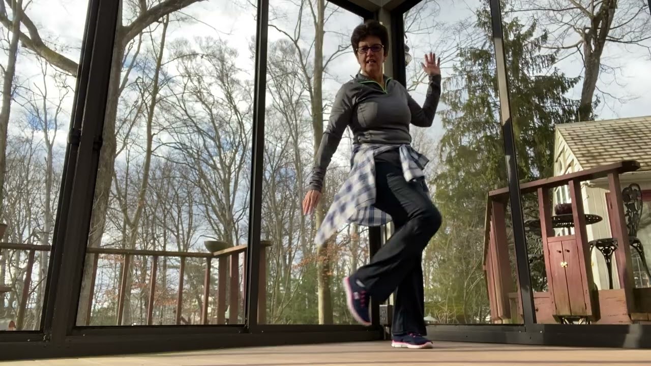 Zumba fusion Do you wanna modern talking danse fusion green shoes Izzy