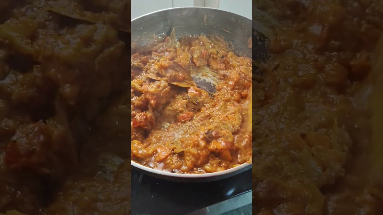 Chhola bhatura🍅🤭 cooking 🍳 hai