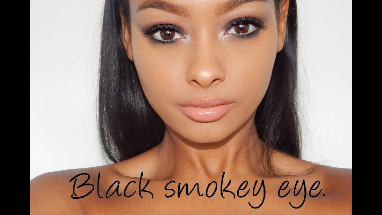 Black smokey eye